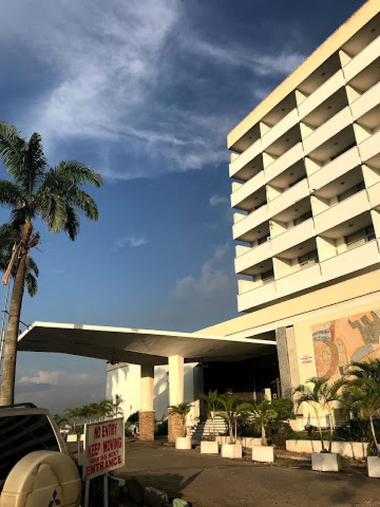 Room In Lodge - Premier Hotel-Apartment Ibadan Exterior photo