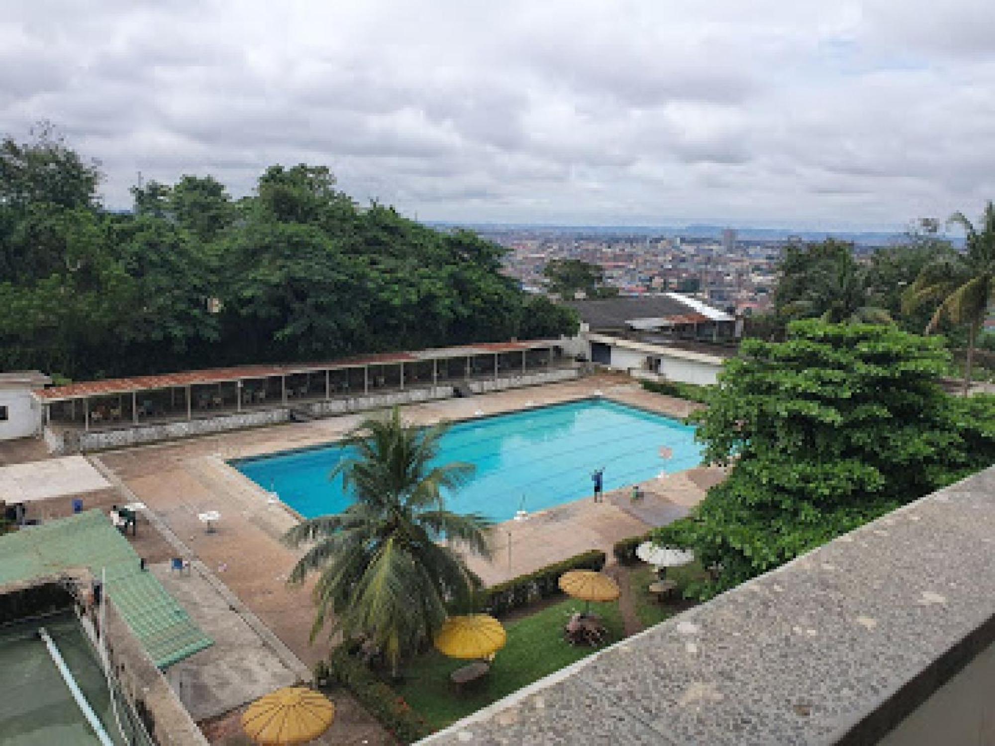 Room In Lodge - Premier Hotel-Apartment Ibadan Exterior photo