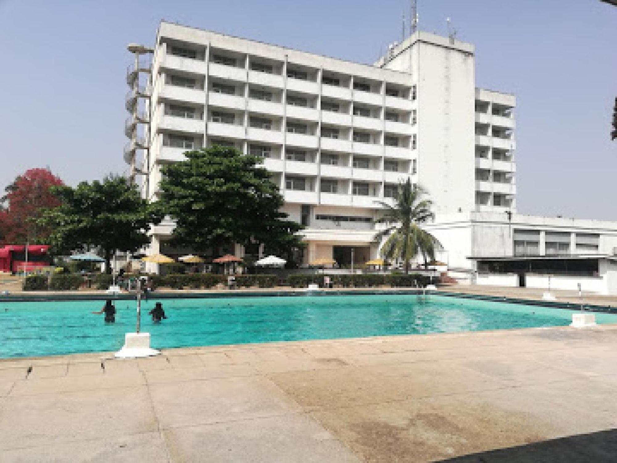 Room In Lodge - Premier Hotel-Apartment Ibadan Exterior photo